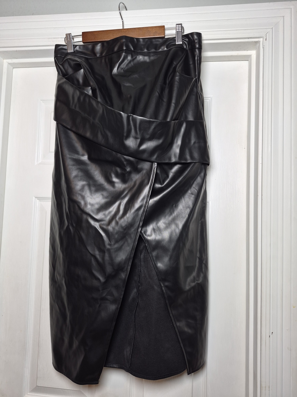 Commense Black Faux Leather Wrap Midi Skirt XL NWT